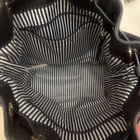 Kate Spade โ ๏ธ - Picture 6 of 7